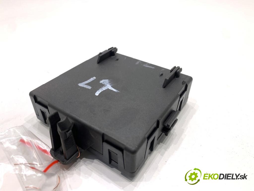 MERCEDES-BENZ W166 SUV 2013 190 kW ML 350 BlueTEC 4-matic (166.024) 2987 Modul Dvere zad ľavy A1669005705