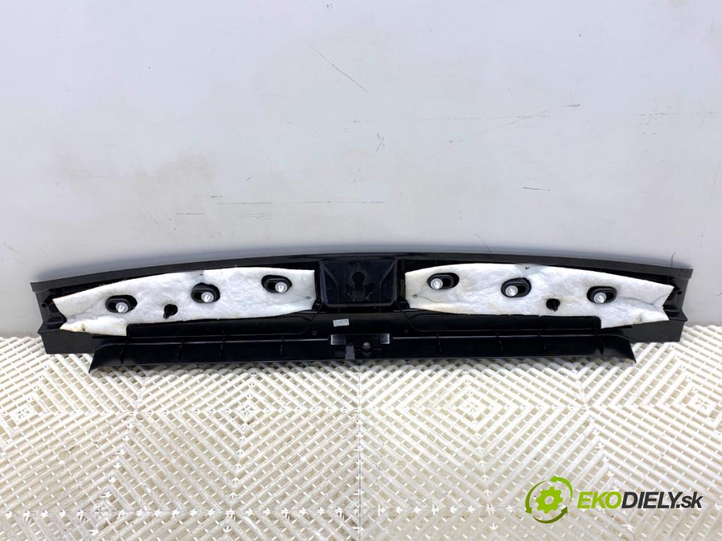 MERCEDES-BENZ W166 SUV 2013 190 kW ML 350 BlueTEC 4-matic (166.024) 2987 clona prahu kufra A1666900041