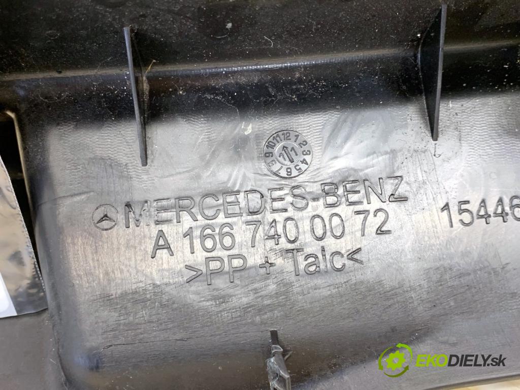 MERCEDES-BENZ W166 SUV 2013 190 kW ML 350 BlueTEC 4-matic (166.024) 2987 tapacír dveří kufra A1667400171 A1667400072