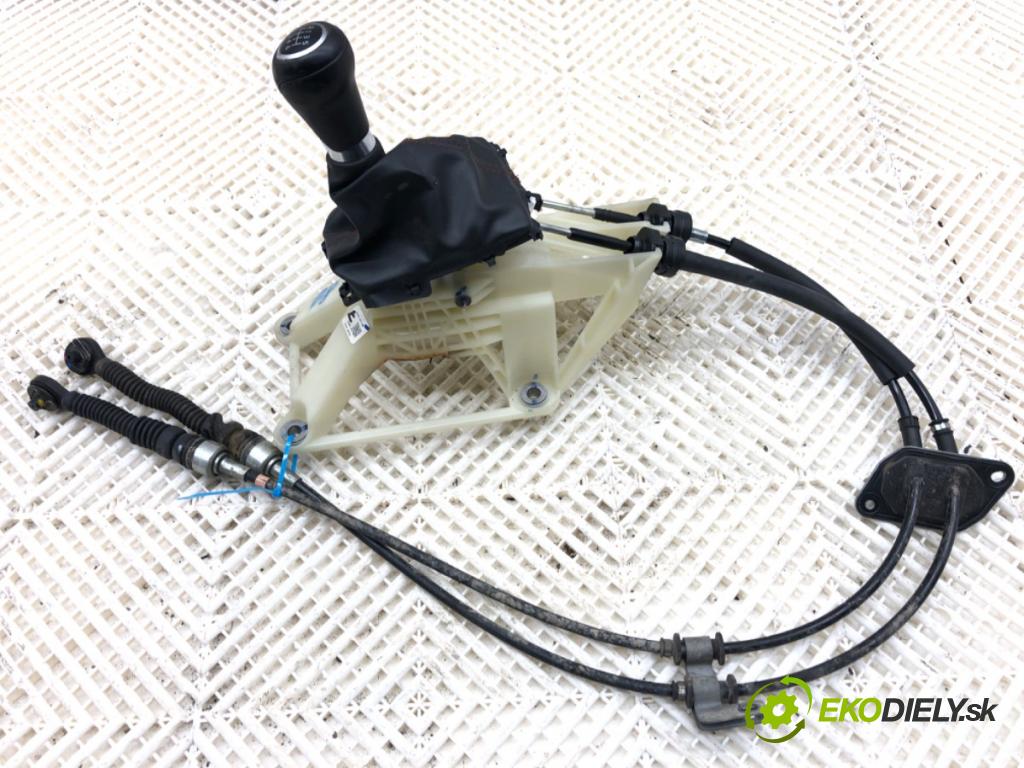 MAZDA 3 BM sedan 2016 88 kW 2.0 1998 kulisa BJS7-46-100 (Řadicí páka (kulisa) )