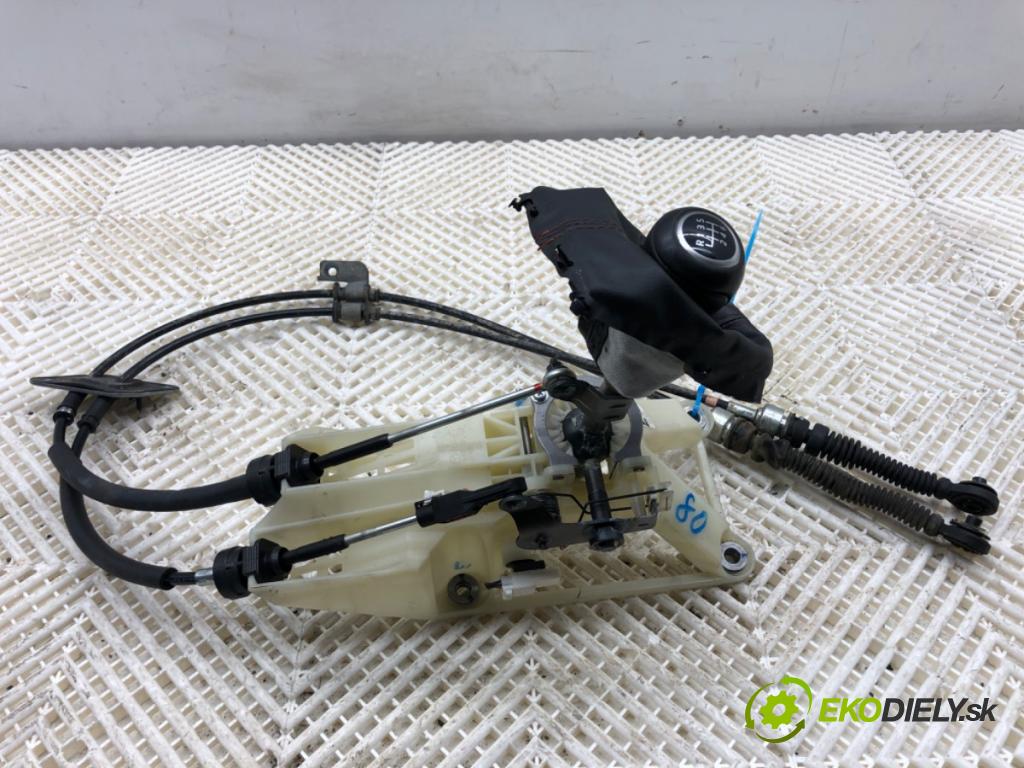 MAZDA 3 BM sedan 2016 88 kW 2.0 1998 kulisa BJS7-46-100 (Řadicí páka (kulisa) )