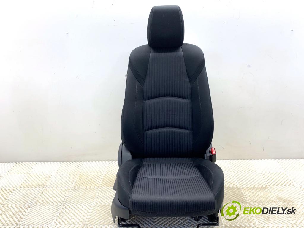 MAZDA 3 BM sedan 2016 88 kW 2.0 1998 Sedadlo pravy predný 