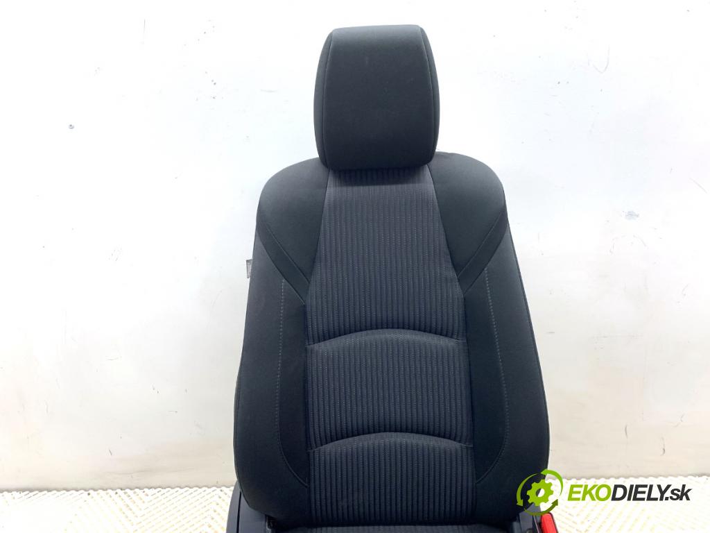 MAZDA 3 BM sedan 2016 88 kW 2.0 1998 Sedadlo pravy predný