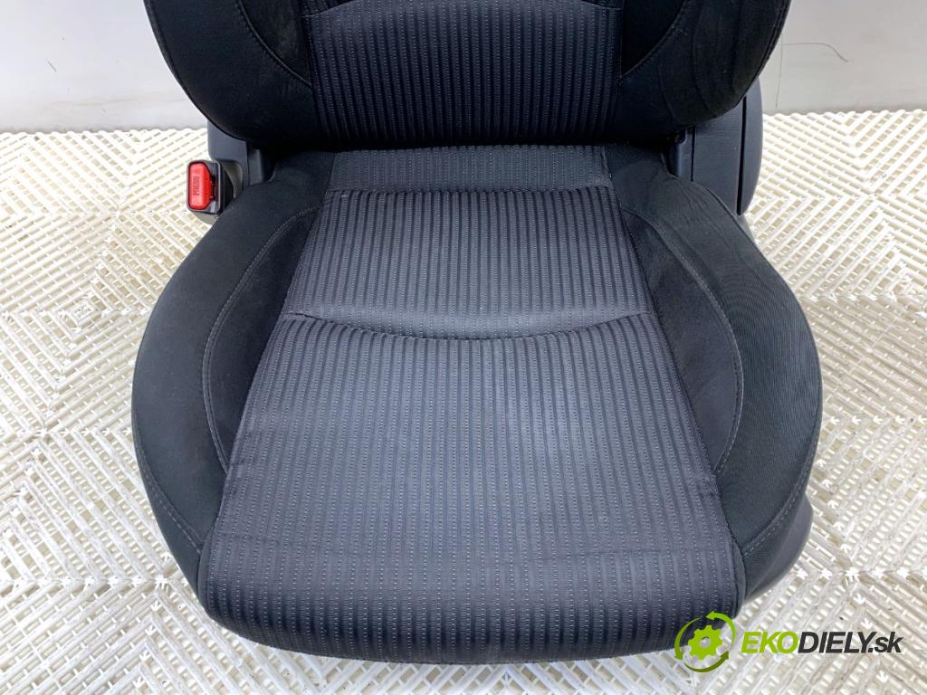 MAZDA 3 BM sedan 2016 88 kW 2.0 1998 Sedadlo ľavy predný