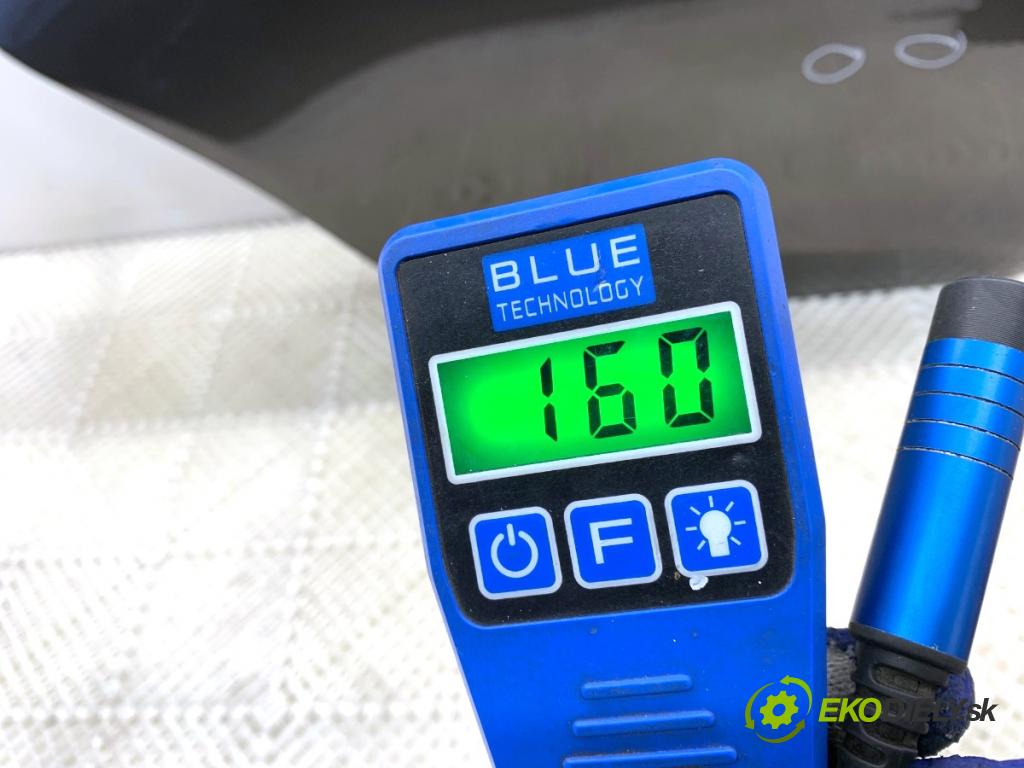 MAZDA 3 BM sedan 2016 88 kW 2.0 1998 Dvere pravy zad