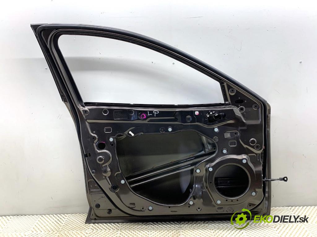 MAZDA 3 BM sedan 2016 88 kW 2.0 1998 Dvere ľavy predný