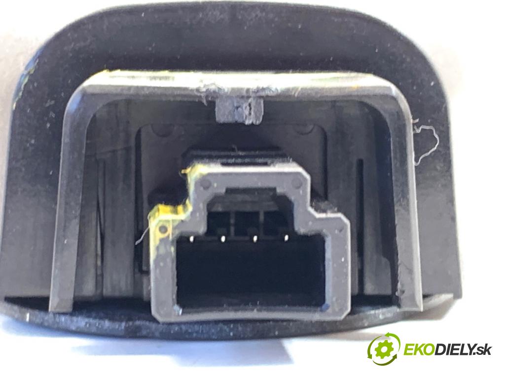 MAZDA 3 BM sedan 2016 88 kW 2.0 1998 Snímač dažďa  (Snímač dažďa)