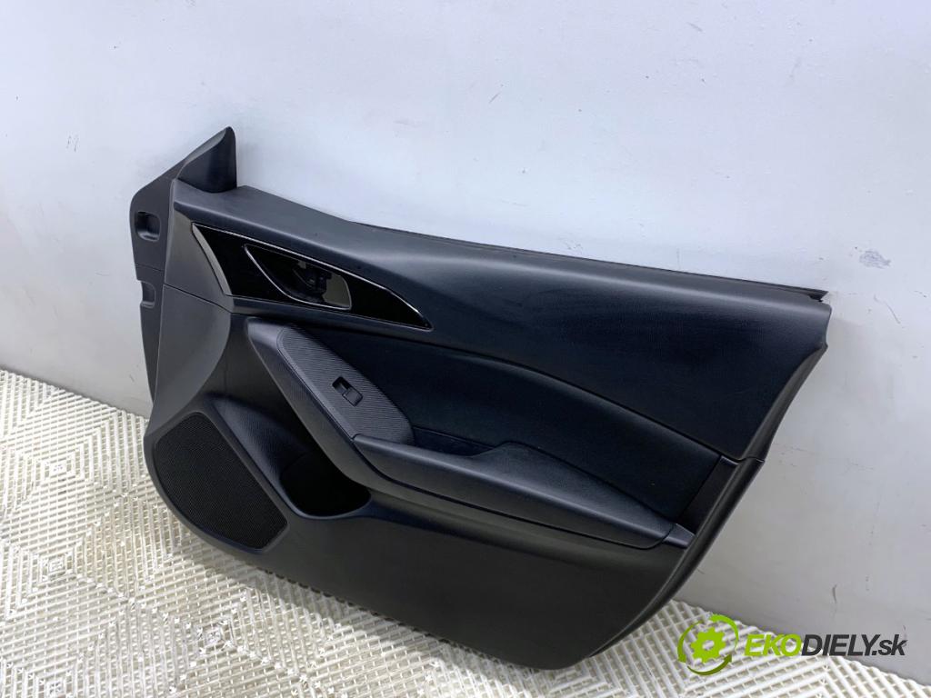 MAZDA 3 BM sedan 2016 88 kW 2.0 1998 čalúnenie Dvere pravy predný