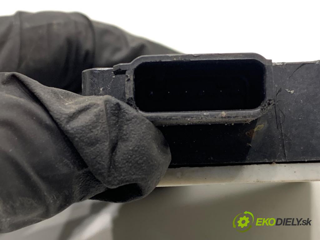 MERCEDES-BENZ W166 SUV 2013 190 kW ML 350 BlueTEC 4-matic (166.024) 2987 RADAR: DISTRONIC 0009051302