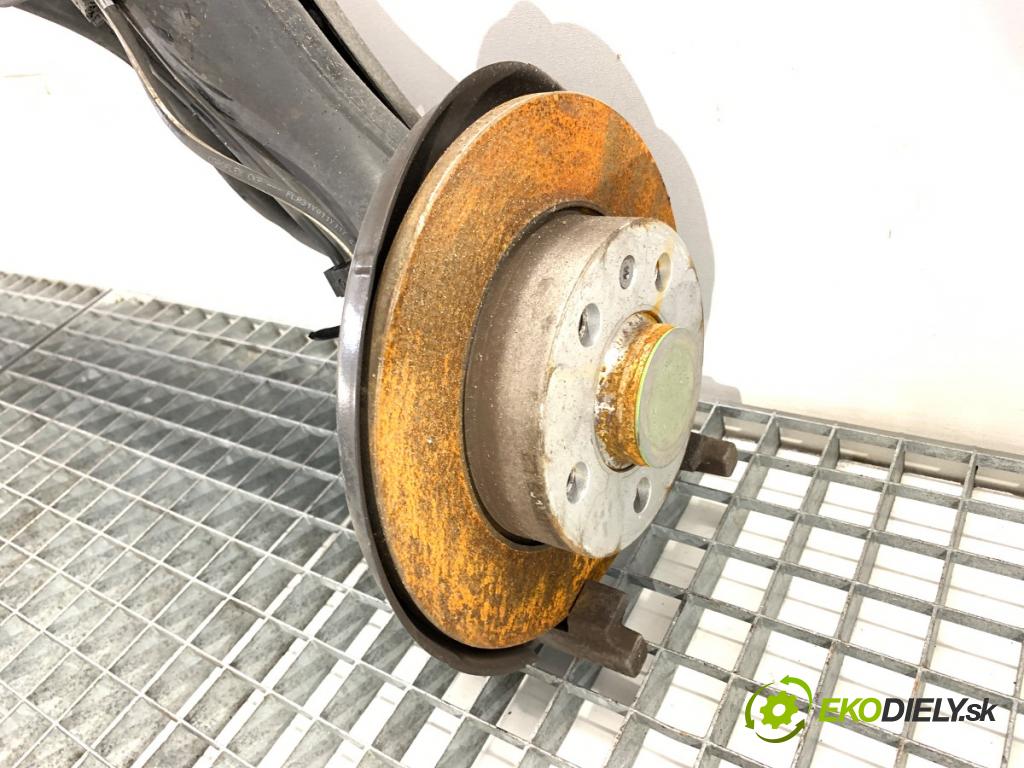 SKODA KAMIQ SUV 2024 85 kW 1.0 TSI 999 Výstuha zad