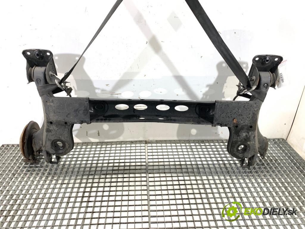 SKODA KAMIQ SUV 2024 85 kW 1.0 TSI 999 Výstuha zad