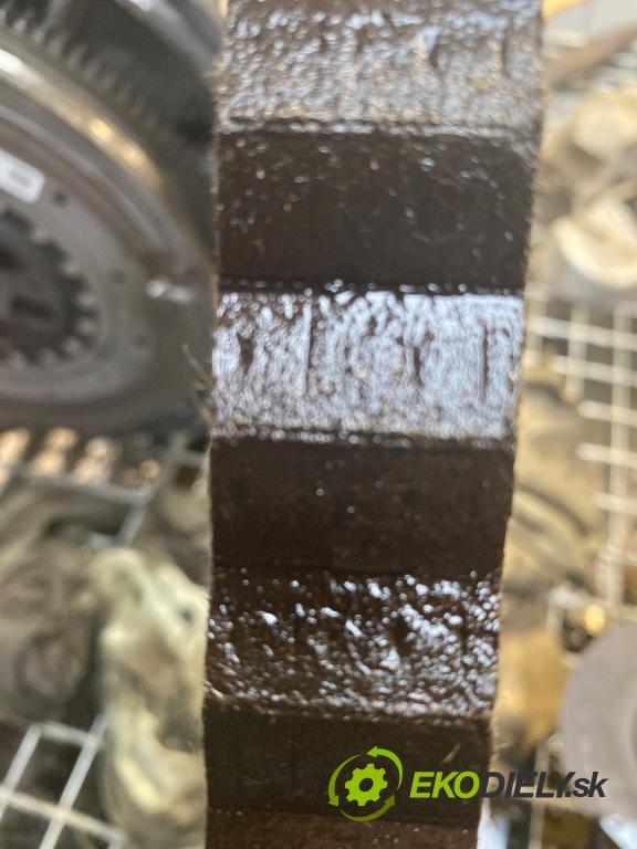 RENAULT ARKANA I SUV 2021 69 kW 1.5 E-TECH 145 1598 motor H4MC632 (Motor)