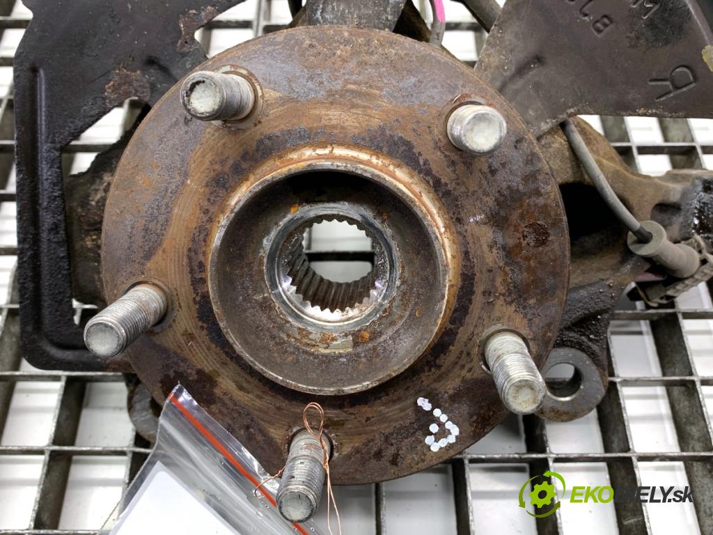 MAZDA 3 BM sedan 2016 88 kW 2.0 1998 náboj pravy predný