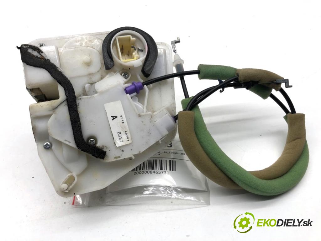 MAZDA 3 BM sedan 2016 88 kW 2.0 1998 zámok dveře levý zadní část