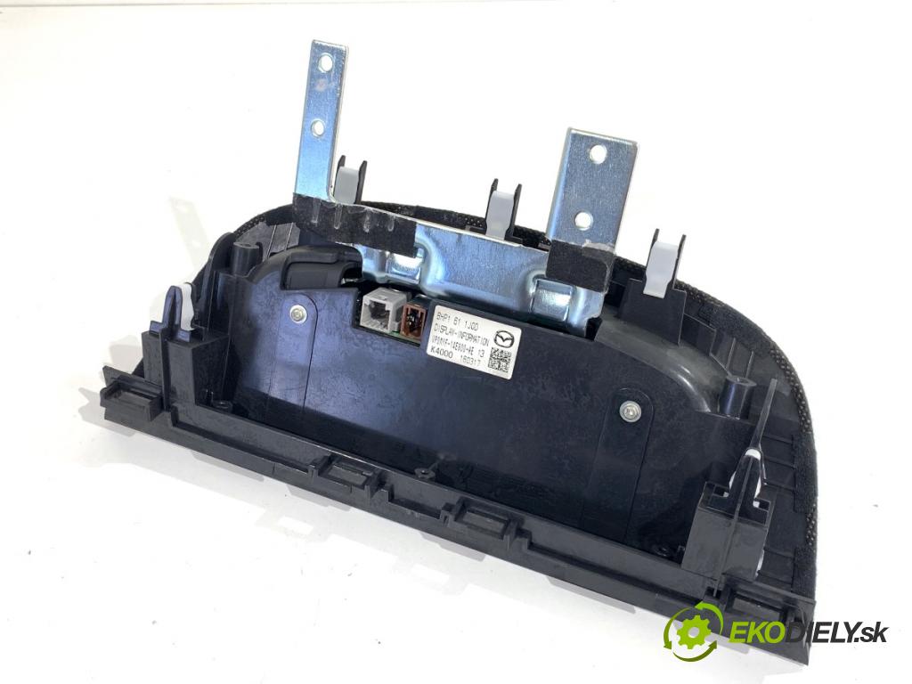 MAZDA 3 BM sedan 2016 88 kW 2.0 1998 Dislpej BHP1611J0D (Prístrojová doska)