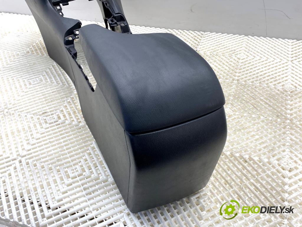 MAZDA 3 BM sedan 2016 88 kW 2.0 1998 Tunel stredový opierka