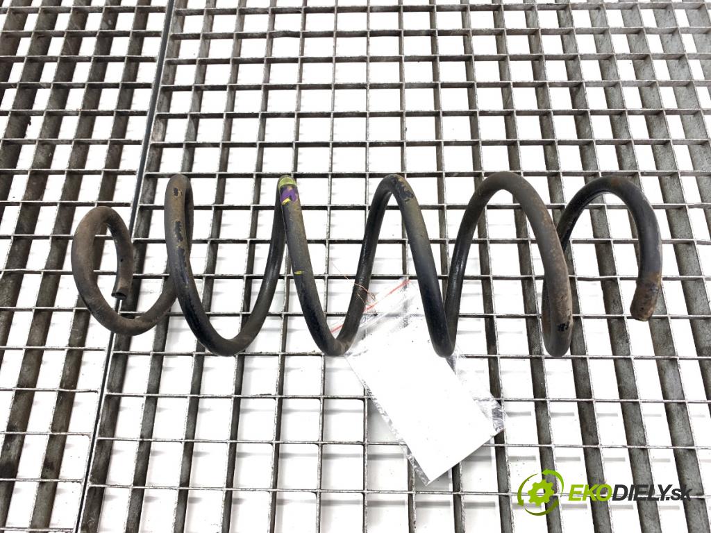 MAZDA 3 BM sedan 2016 88 kW 2.0 1998 pružina zadní část  (Klika dveří ostatní)