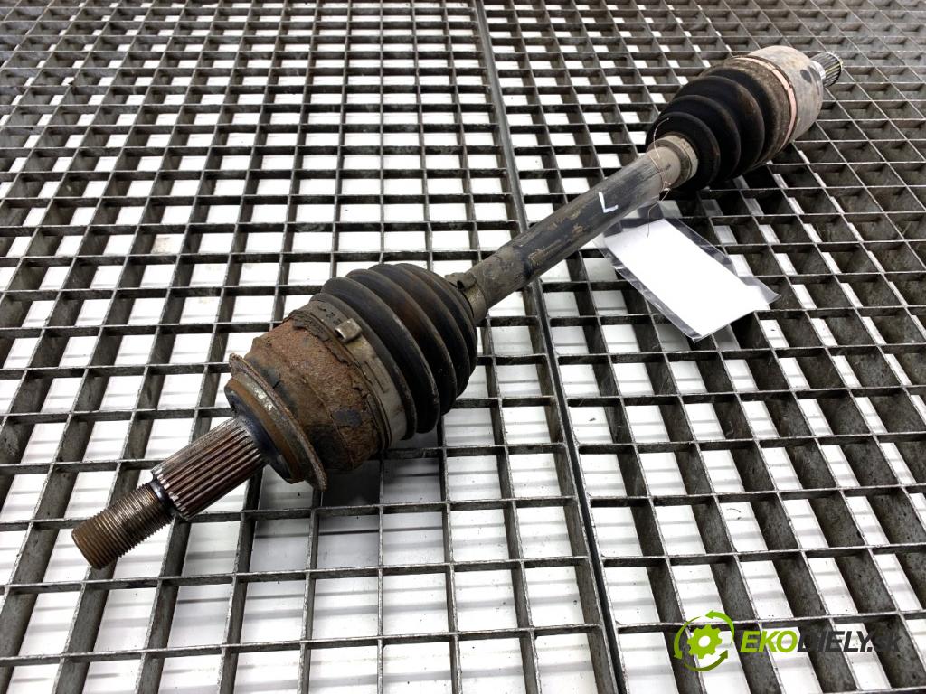 MAZDA 3 BM sedan 2016 88 kW 2.0 1998 poloos levý přední část