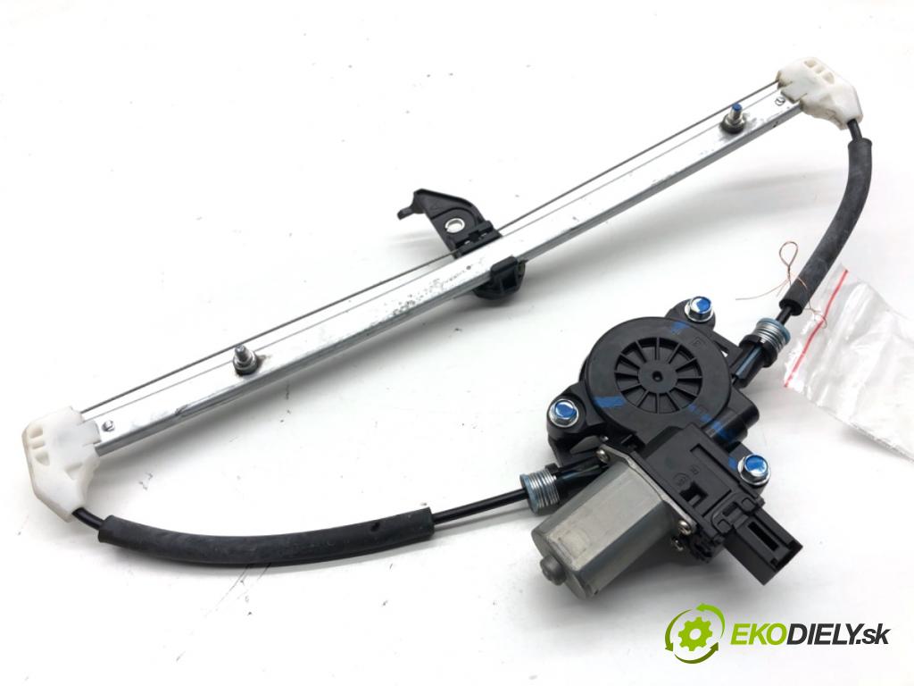 MAZDA 3 BM sedan 2016 88 kW 2.0 1998 Mechanizmus okna pravy zad BHN95858X