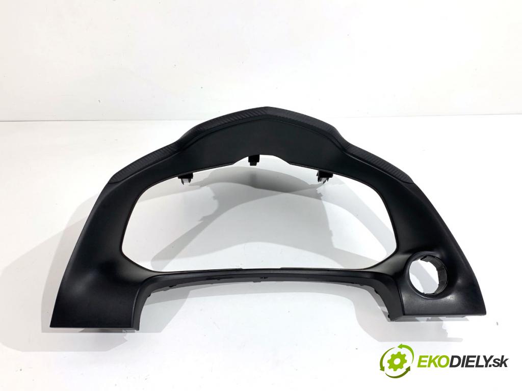 MAZDA 3 BM sedan 2016 88 kW 2.0 1998 lišty kryt BJS755421 BJS755256 (Lišta)