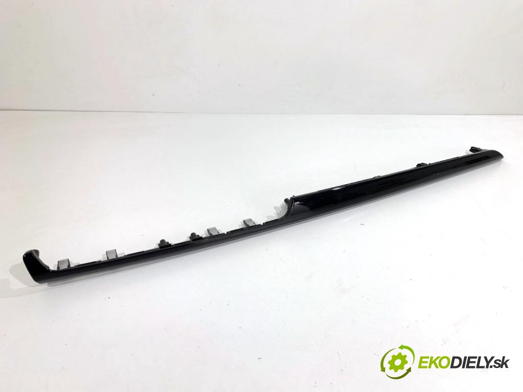 MAZDA 3 BM sedan 2016 88 kW 2.0 1998 lišty kryt BJS755421 BJS755256 (Lišta)