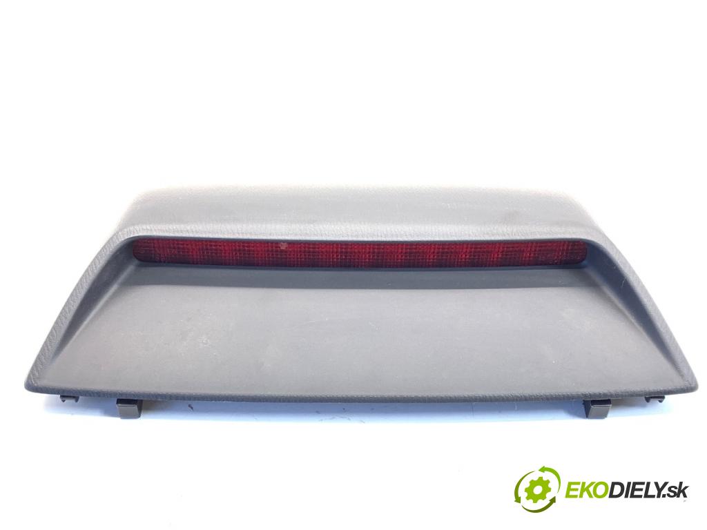 MAZDA 3 BM sedan 2016 88 kW 2.0 1998 Svetlo brzdových svetiel GHK1-51580