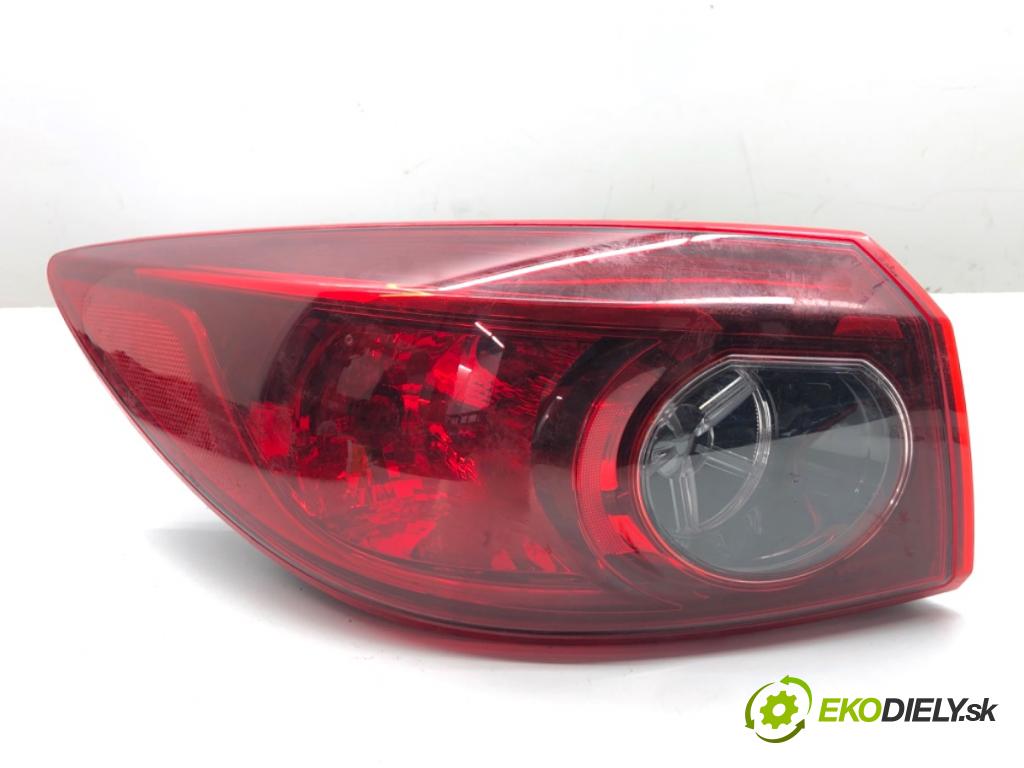 MAZDA 3 BM sedan 2016 88 kW 2.0 1998 Svetlo ľavy zad 