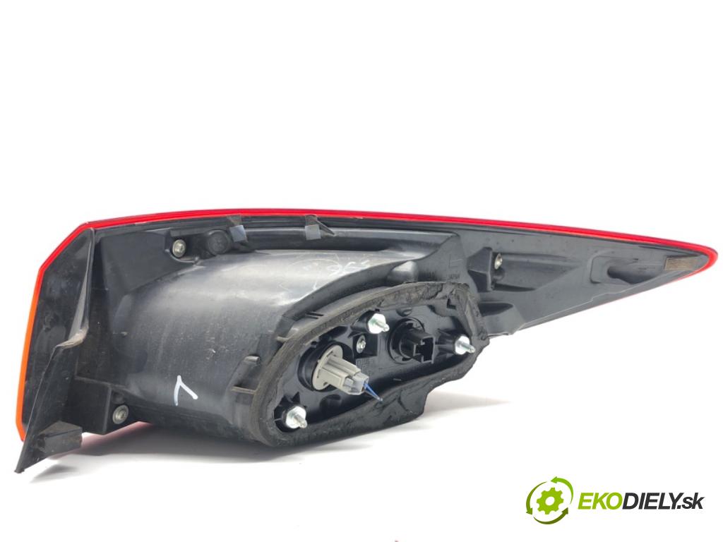 MAZDA 3 BM sedan 2016 88 kW 2.0 1998 Svetlo ľavy zad