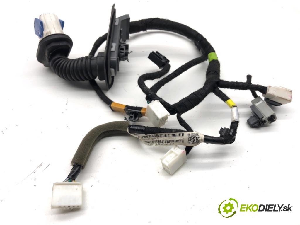 MAZDA 3 BM sedan 2016 88 kW 2.0 1998 Káblovačka Dvere predný pravy