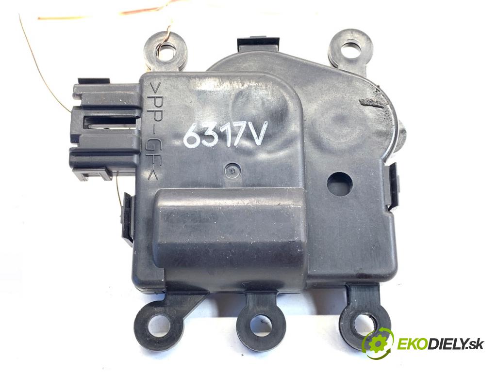 MAZDA 3 BM sedan 2016 88 kW 2.0 1998 Motor kúrenia 