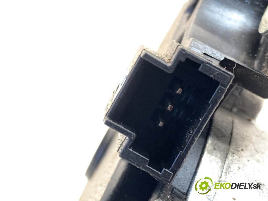 CITROEN C4 PICASSO I nadwozie wielkoprzestrzenne (MPV) 2007 80 kW 1.6 HDi 1560 motor stěračů zadní část 9654116380