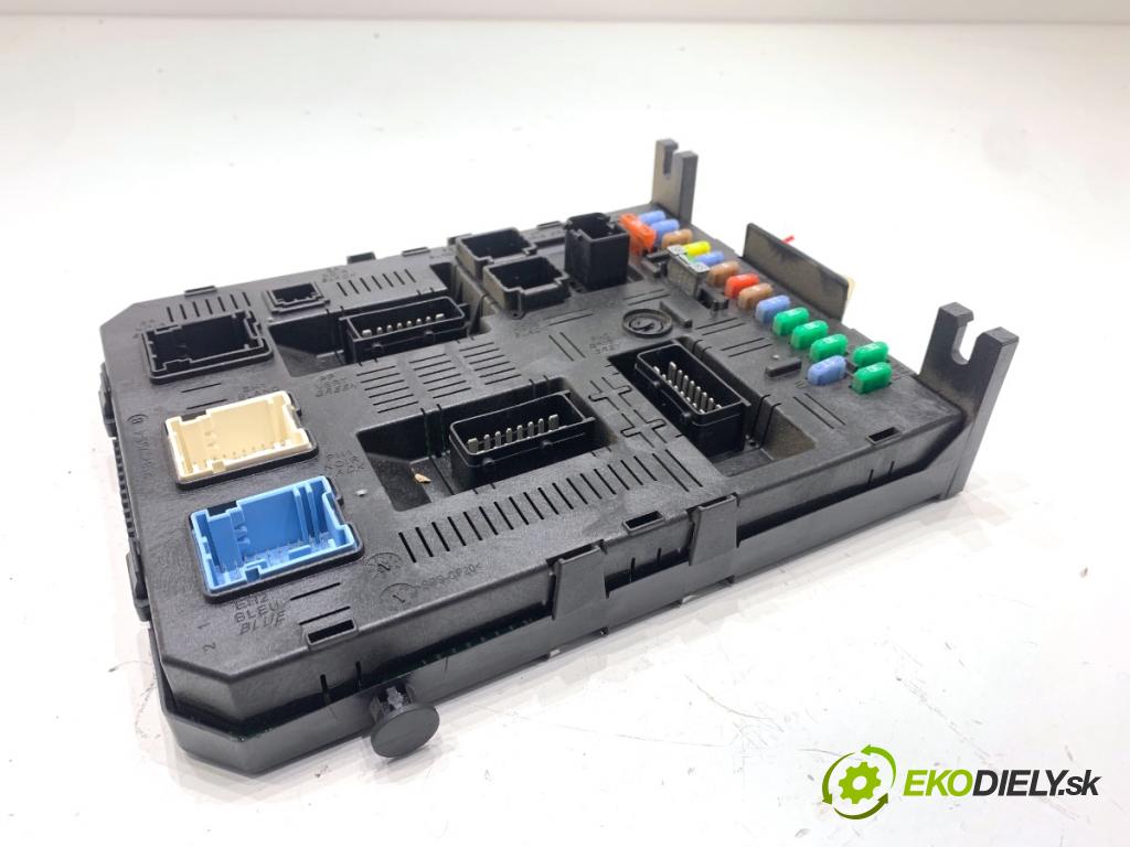 CITROEN C4 PICASSO I nadwozie wielkoprzestrzenne (MPV) 2007 80 kW 1.6 HDi 1560 modul BSI 9663510180 (Pojistková skříňka)