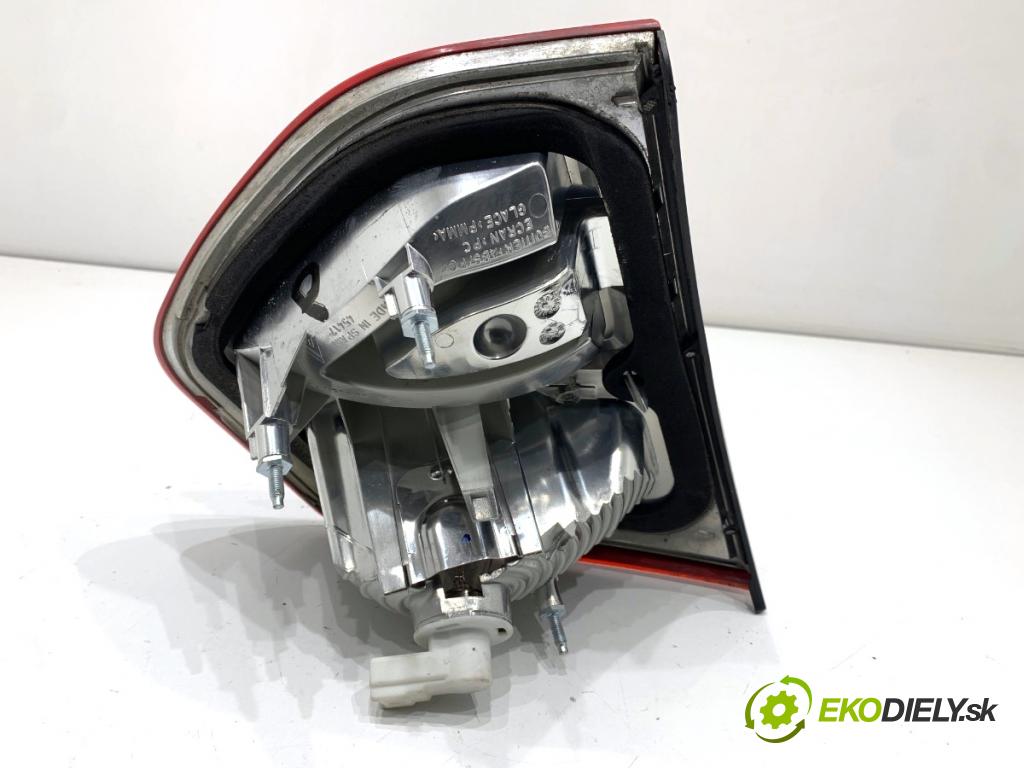 CITROEN C4 PICASSO I nadwozie wielkoprzestrzenne (MPV) 2007 80 kW 1.6 HDi 1560 Svetlo zad pravá vnútorná 9653547677 (Kľučka dverí ostatné)