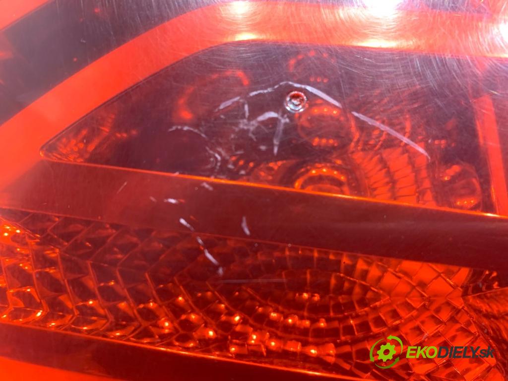 CITROEN C4 PICASSO I nadwozie wielkoprzestrzenne (MPV) 2007 80 kW 1.6 HDi 1560 světlo zadní část levá strana vnitřní 9653547777 (Klika dveří ostatní)