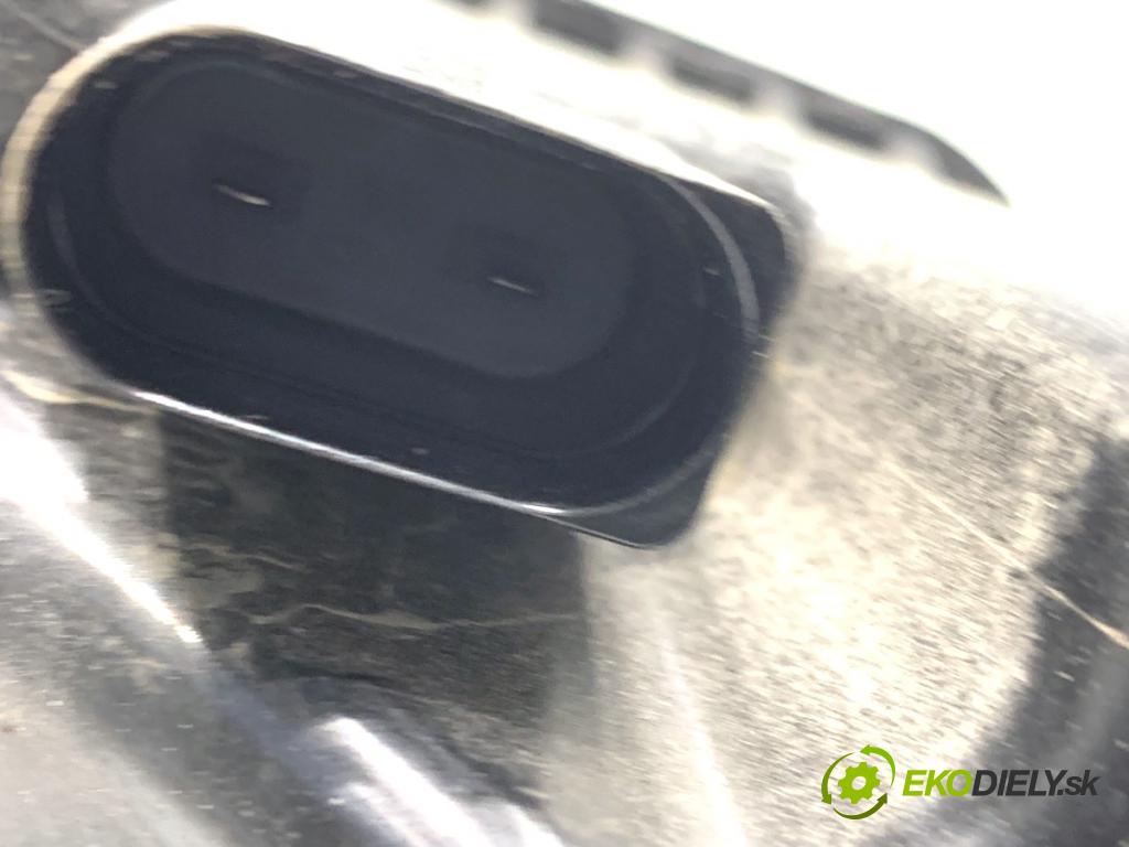 BMW G30 sedan 2022 140 kW 520 d xDrive 1995 Nádržka vyrovnávacia (kvapaliny) chladiaceho 9846642