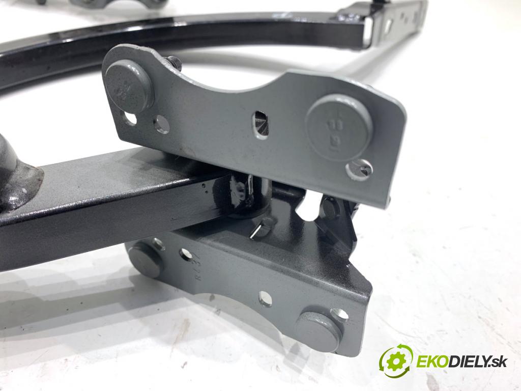 BMW G30 sedan 2022 140 kW 520 d xDrive 1995 závesky dverí zad 7366398 7366397