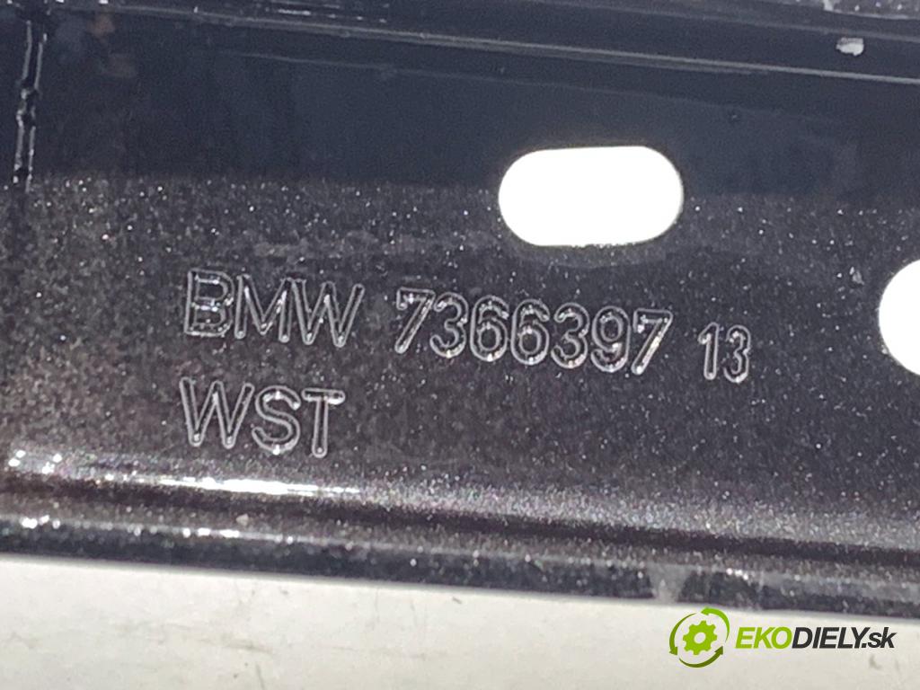 BMW G30 sedan 2022 140 kW 520 d xDrive 1995 závesky dverí zad 7366398 7366397