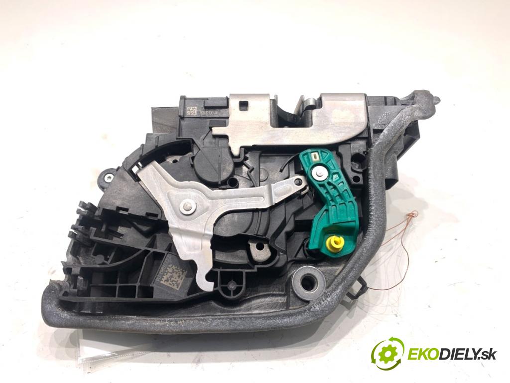BMW G30 sedan 2022 140 kW 520 d xDrive 1995 zámok dveře levý zadní část 7477689