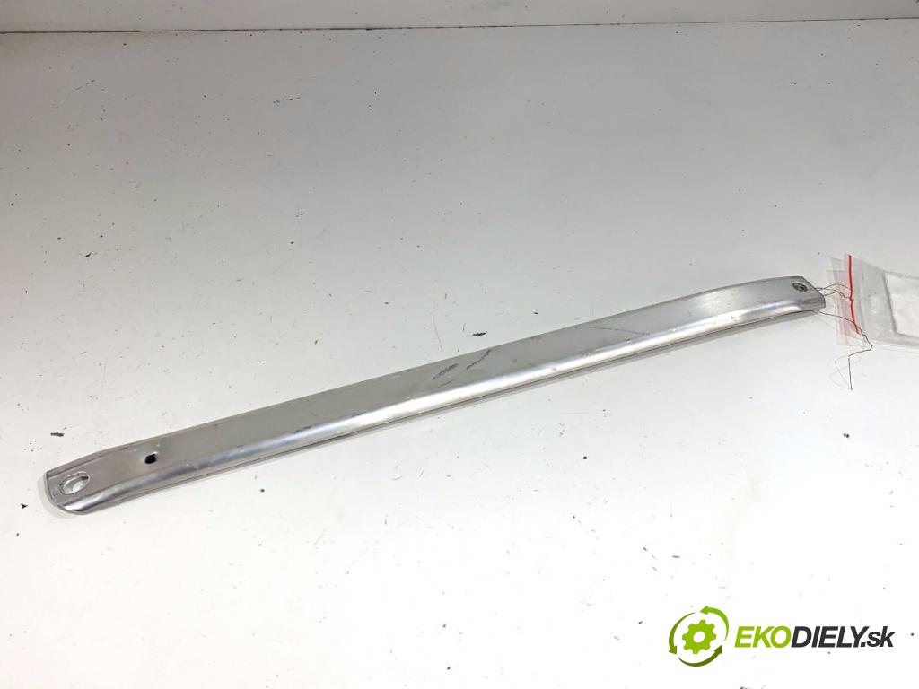 BMW G30 sedan 2022 140 kW 520 d xDrive 1995 Výstuha horná 7407775 (Výstuha)