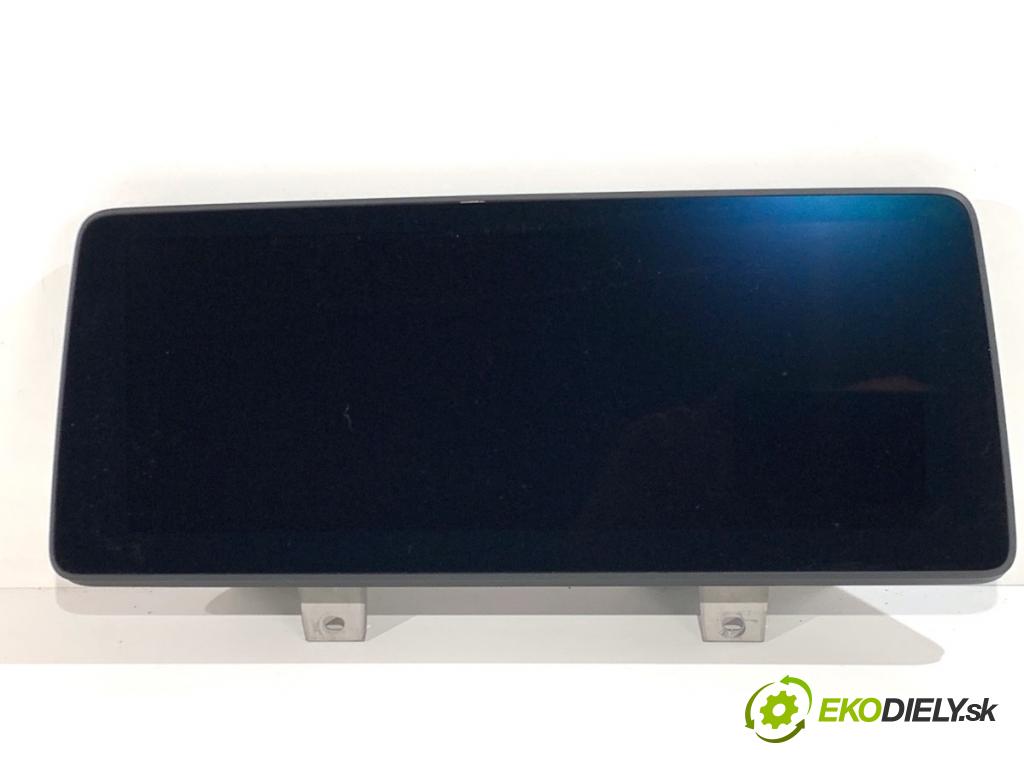 BMW G30 sedan 2022 140 kW 520 d xDrive 1995 Dislpej 5A477D2 (Prístrojová doska)