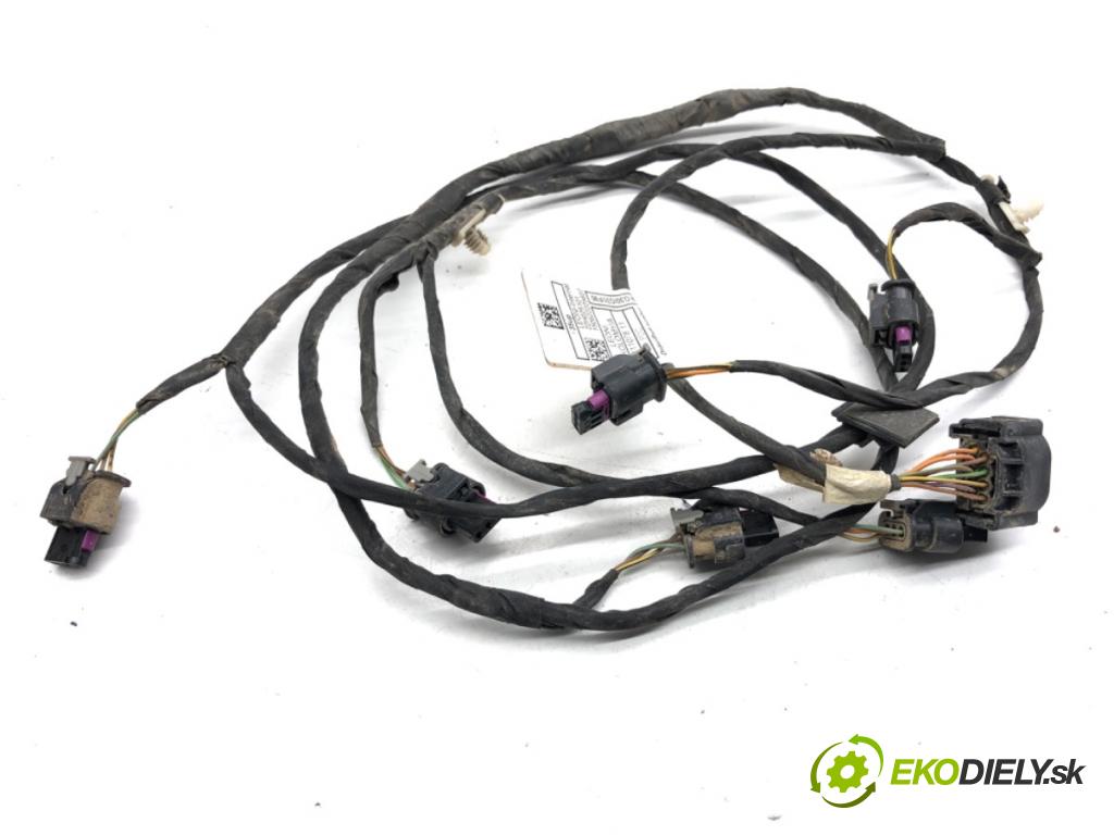 BMW G30 sedan 2022 140 kW 520 d xDrive 1995 Káblovačka PDC zad 5A0A1D1