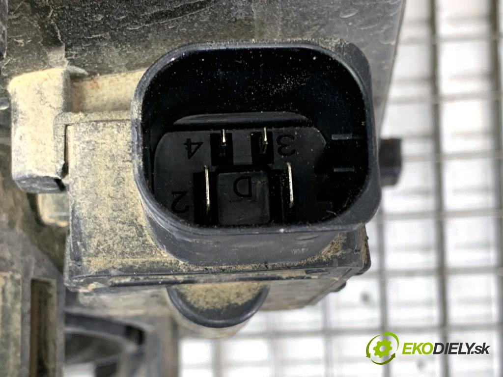 BMW G30 sedan 2022 140 kW 520 d xDrive 1995 ventilátor chladiče 8472268 (Ventilátor)