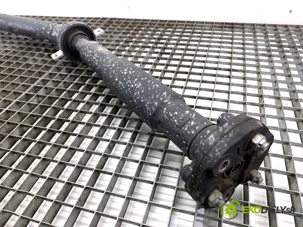 BMW G30 sedan 2022 140 kW 520 d xDrive 1995 Kardaň, hriadeľ hnací zad 8687371 (Kardaňový hriadeľ)