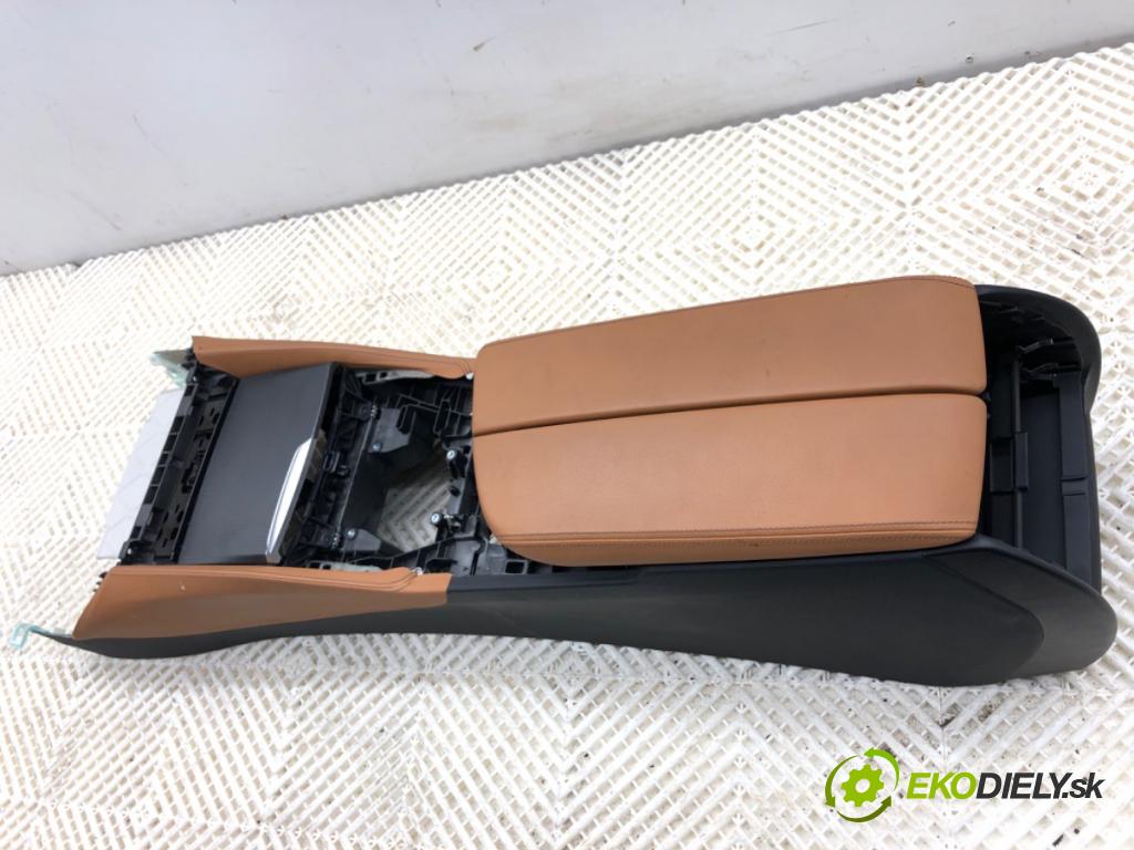 BMW G30 sedan 2022 140 kW 520 d xDrive 1995 Tunel středový  (Středový tunel)