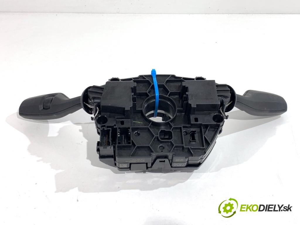 BMW G30 sedan 2022 140 kW 520 d xDrive 1995 Prepínač kombinovaný 10528797 (Prepínacie páčky pod volantom)