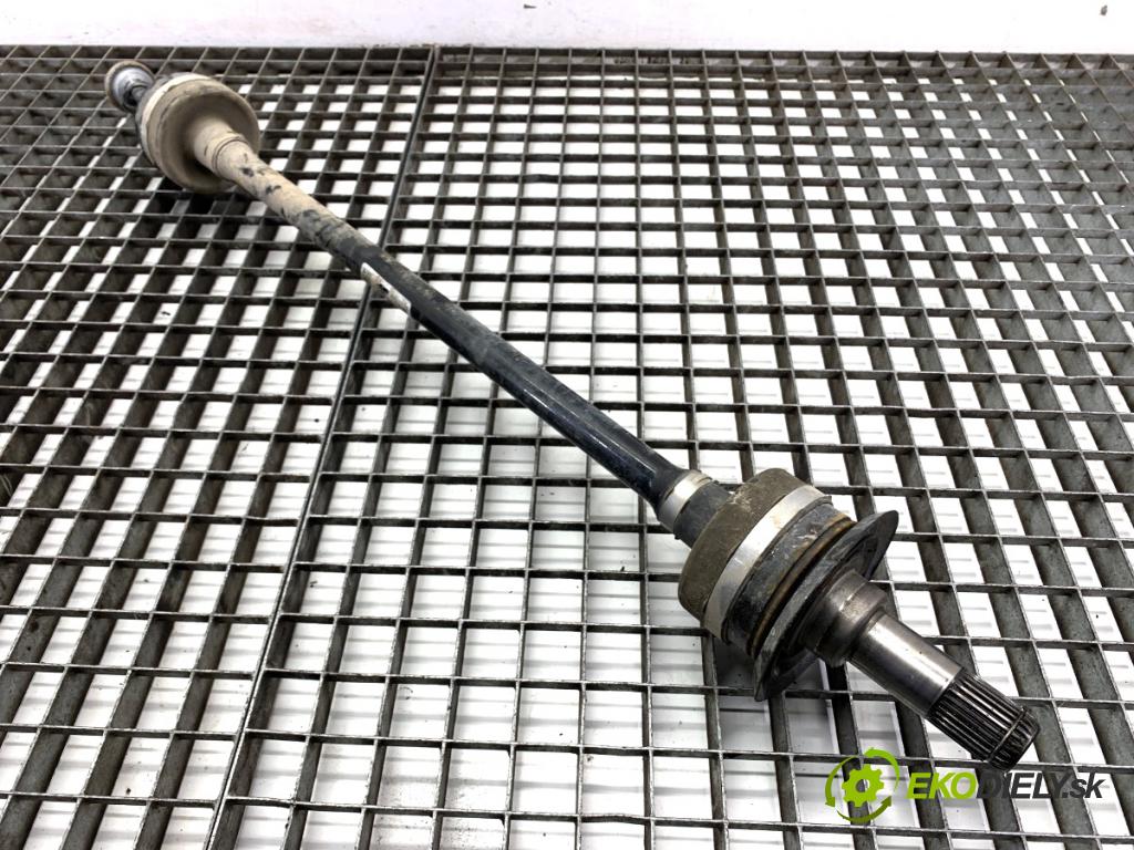 BMW G30 sedan 2022 140 kW 520 d xDrive 1995 poloos pravý zadní část 8664046