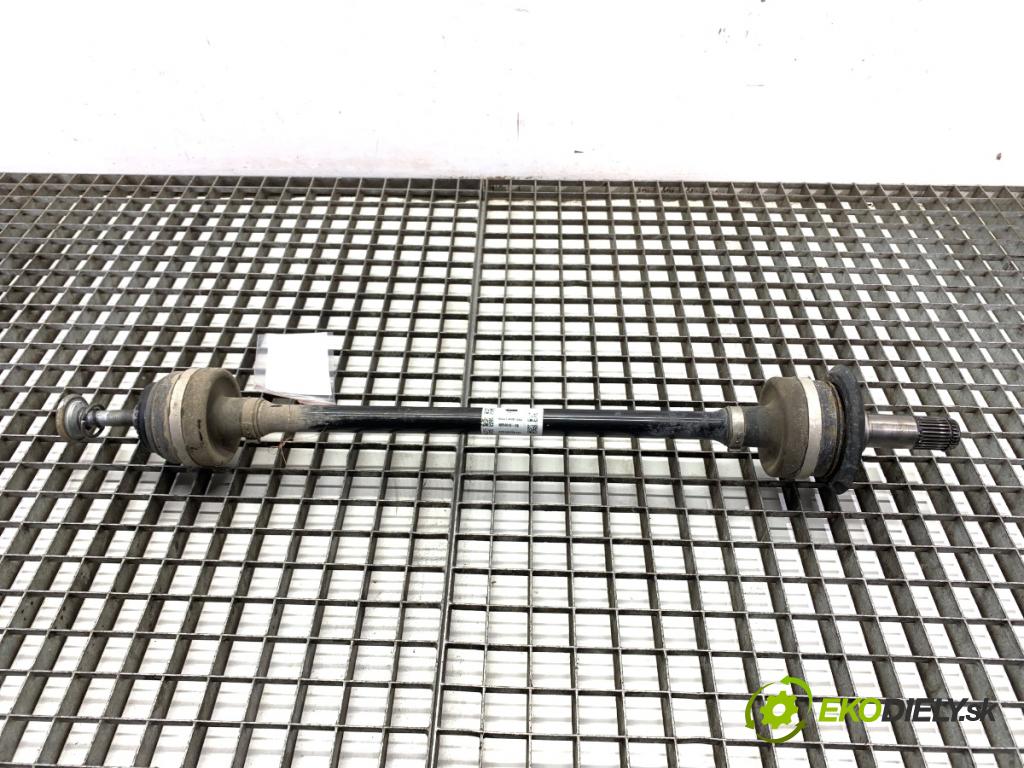 BMW G30 sedan 2022 140 kW 520 d xDrive 1995 poloos levý zadní část 8664045