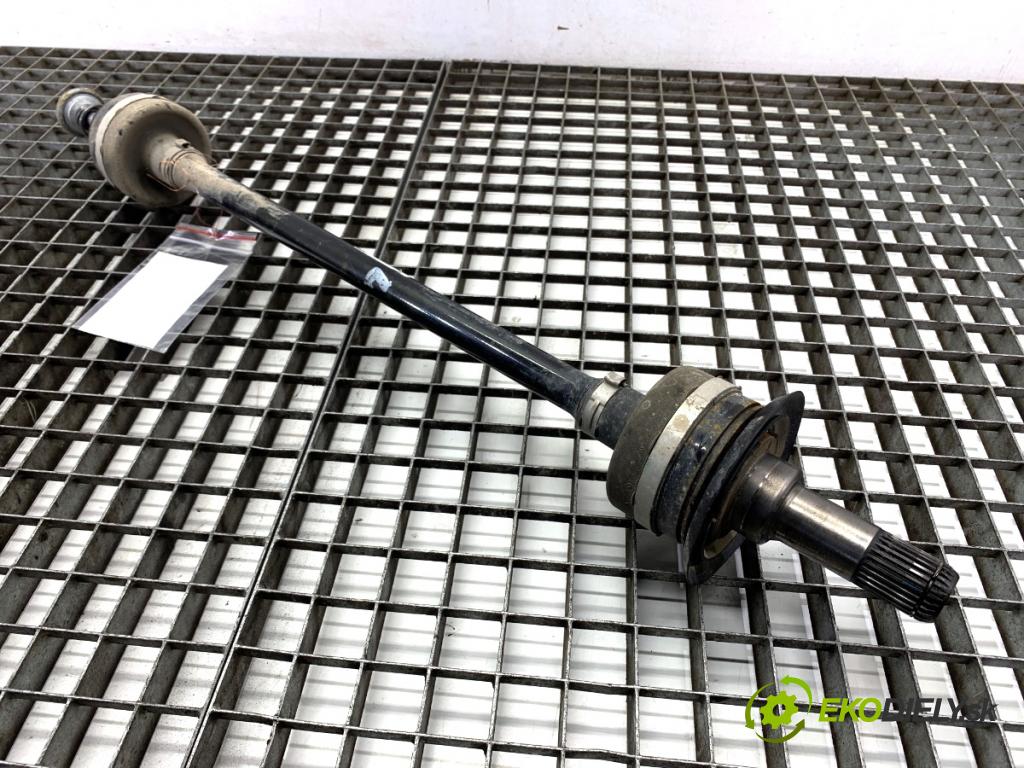 BMW G30 sedan 2022 140 kW 520 d xDrive 1995 poloos levý zadní část 8664045