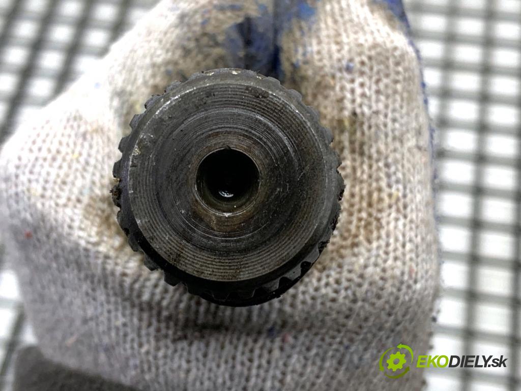 BMW G30 sedan 2022 140 kW 520 d xDrive 1995 Poloos pravy predný