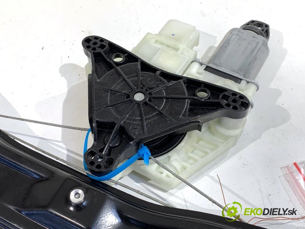 BMW G30 sedan 2022 140 kW 520 d xDrive 1995 mechanismus okna levý zadní část